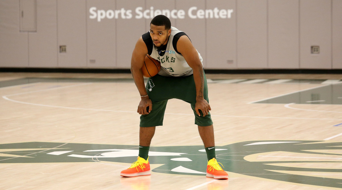 sterling_brown_bucks_marquee_.jpg